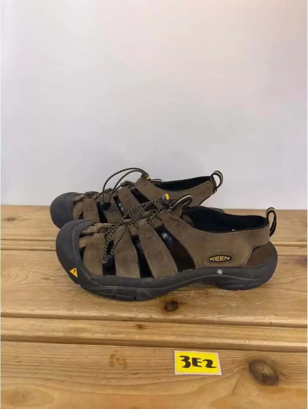 KEEN Leather Newport H2 Sandals Men's Size 11.5